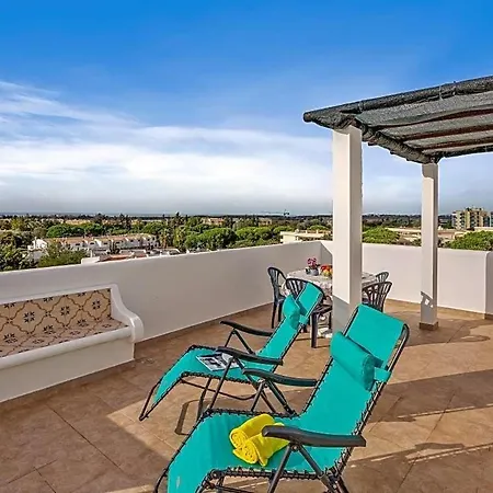 Sleeps 4 With Pool Air Con And Wifi Appartement *